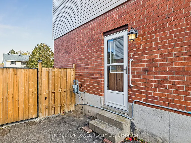 1312 Cherrydown Dr — Photo 42