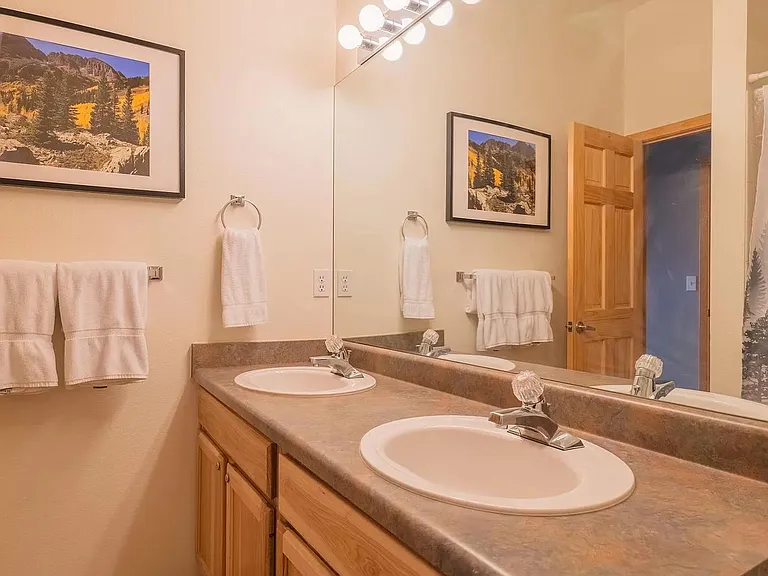 21 Deborah Ln — Photo 19