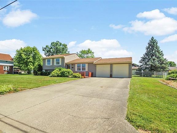 2nd image of 721 Penhale Ave