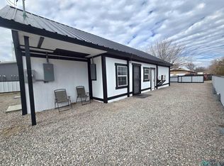 604 W Washington St, Hagerman, NM 88232