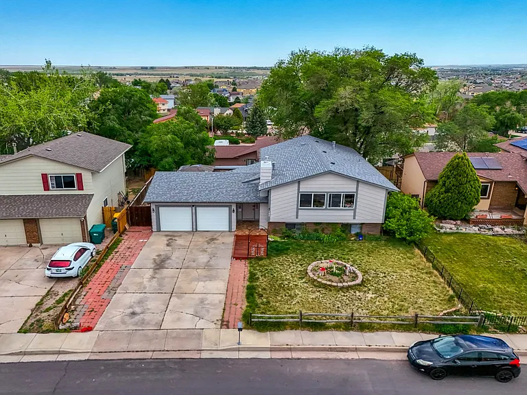 7425 Painted Rock Dr — Photo 7
