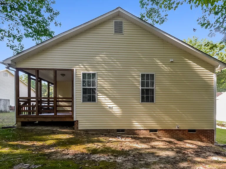 1005 Henchman Ct — Photo 16