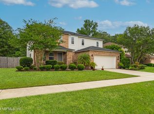 1279 Dunns Lake Dr, Jacksonville, FL 32218