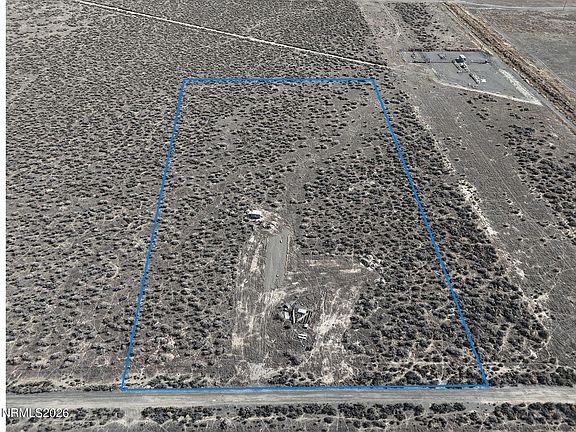 3rd image of 7 Paiute Trail Rd