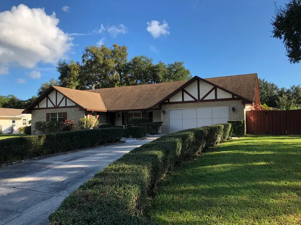 1552 Skyline Dr, Kissimmee, FL 34744