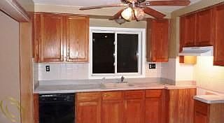 2nd image of 1401 Oakview Dr