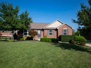 1661 Bingham Cir, Hebron, KY 41048