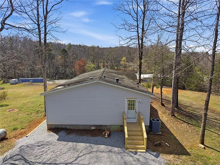 5320 Long Branch Rd — Photo 43