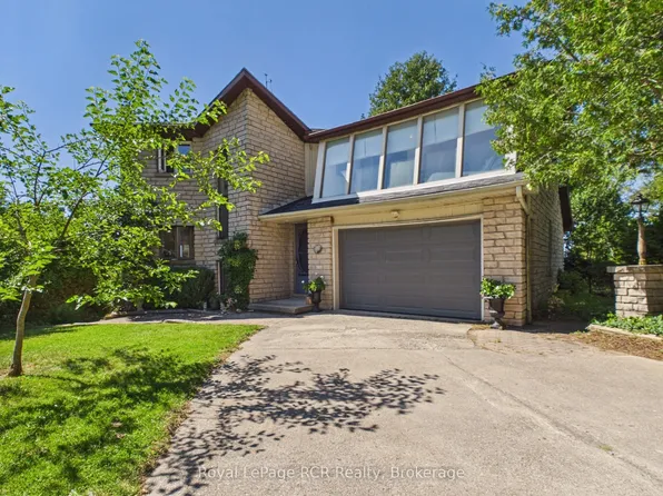 5 Spark Ln, Kincardine, ON N2Z 2X6