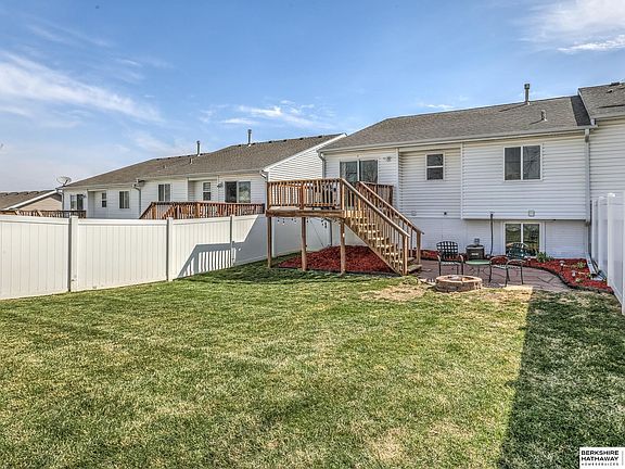 3rd image of 7856 S 155th Ave