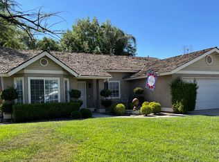 1311 S Peppertree Ct, Visalia, CA 93277