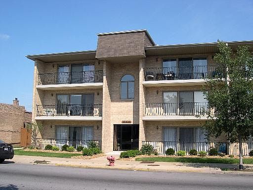 1st image of 11131 S Kedzie Ave APT 101