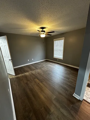 3389 S Oaklawn Cir Photo 1
