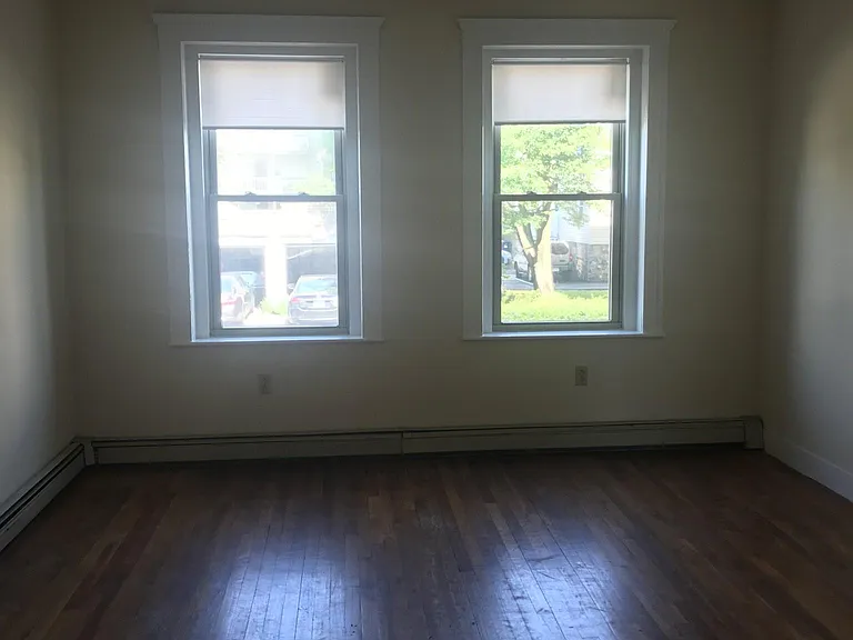 8 Ransom Rd #2 - Living Room