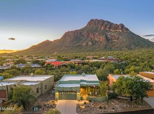 2040 S Doubletree Ln, Tucson, AZ 85713