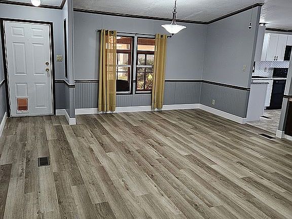Living room west side