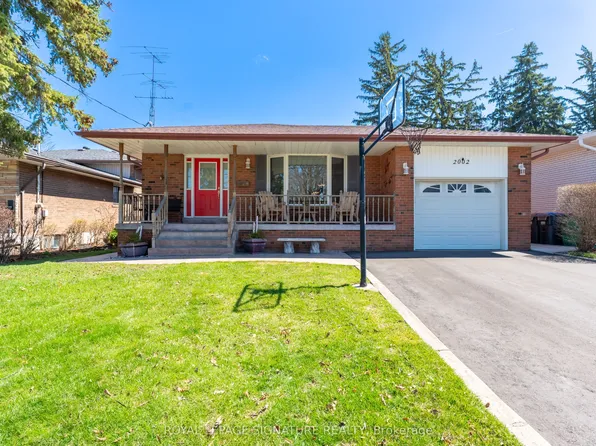 2002 Ingledale Rd, Mississauga, ON L5J 2H2