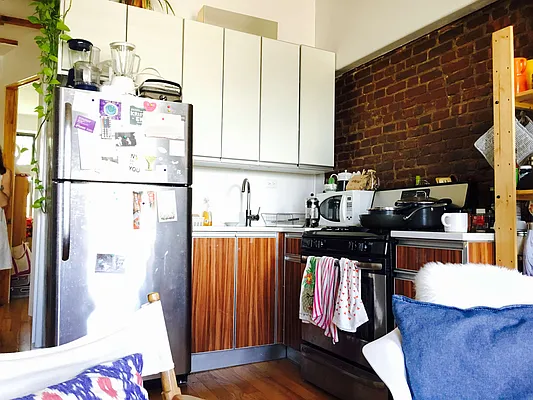 Rented by Nooklyn NYC LLC | media 33