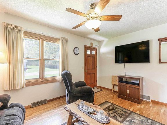 5th image of 5311 Auburn Ave