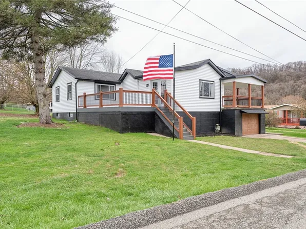 410 Locust St, West Newton, PA 15089