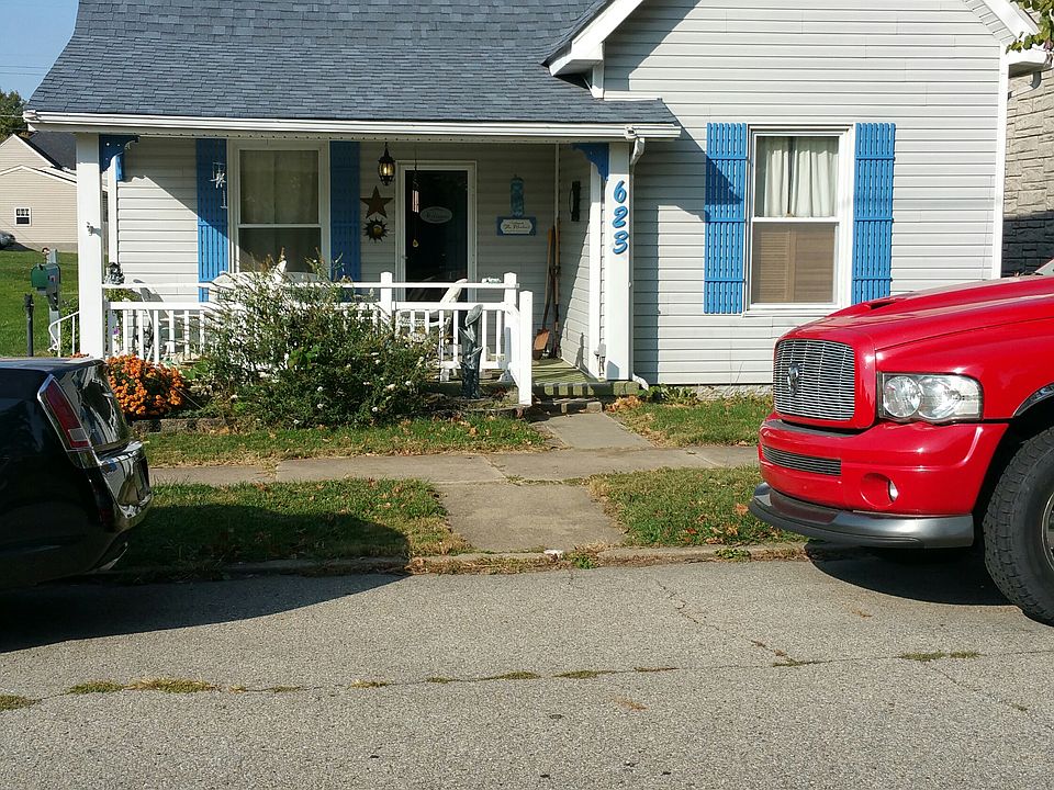 1st image of 623 N East St