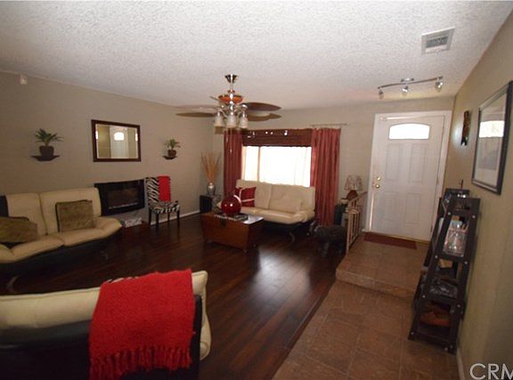 3rd image of 17188 Pinedale Ave