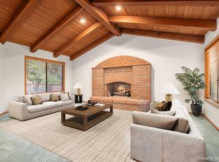 103 Alta Mesa Dr, Vista, CA 92084