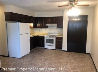 100 14th St NW APT 1, Mandan, ND 58554