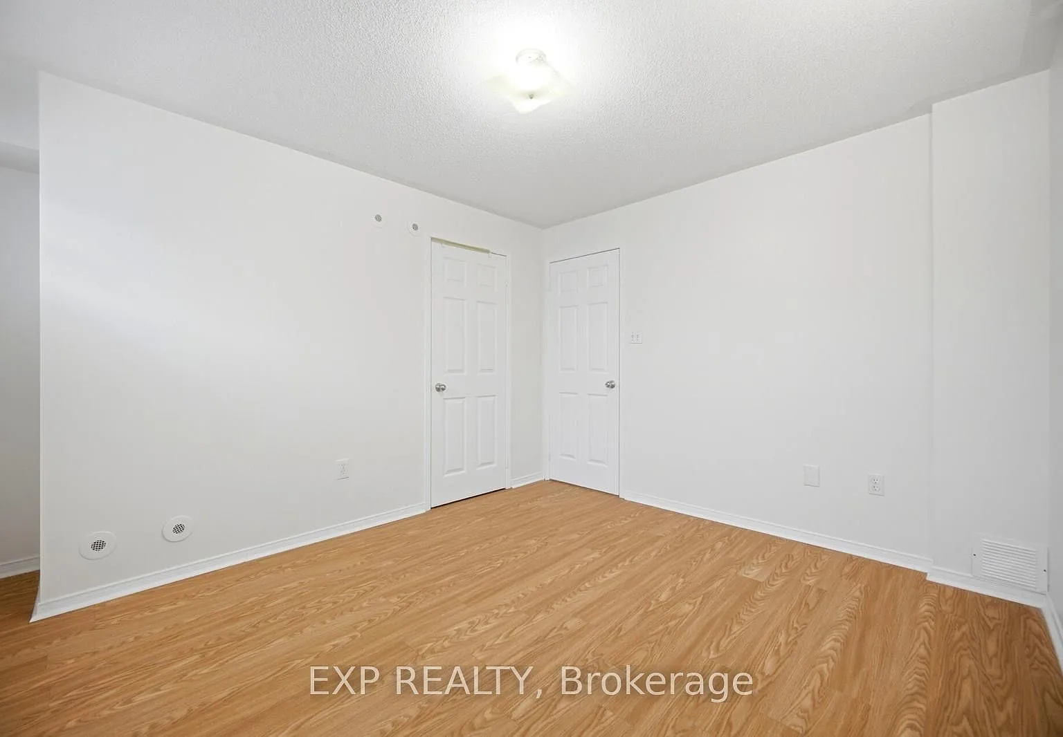 2 bed, $2,300 — Photo 3
