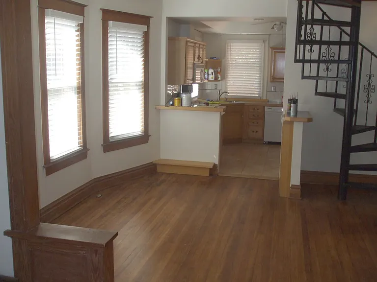 669 S Sherman St — Photo 1