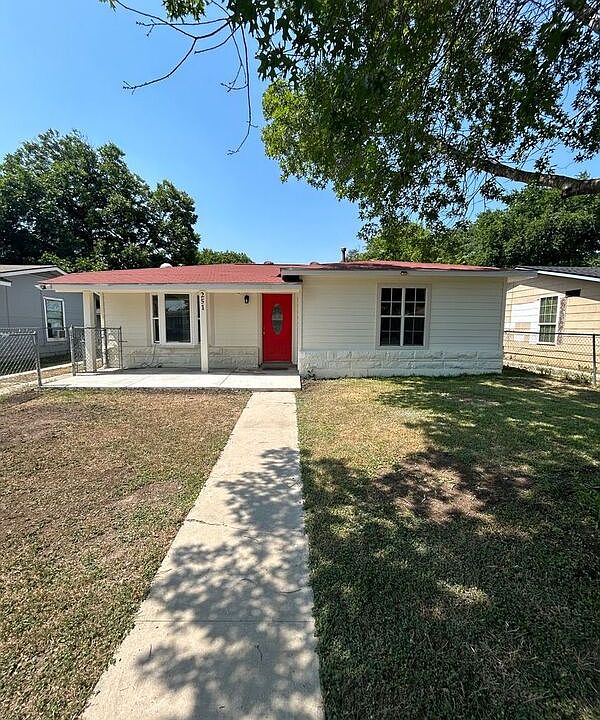1st image of 251 W Emerson Ave