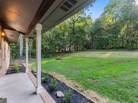 2nd image of 937 Sam Craven Rd