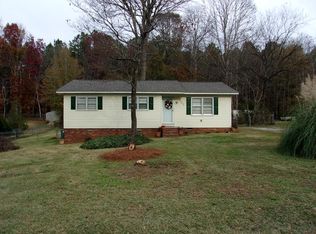 502 Fairforest Dr, Greenwood, SC 29646