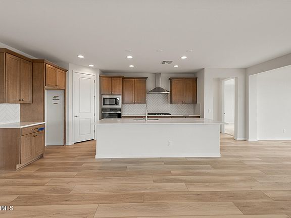 4th image of 7171 W OBERLIN Way