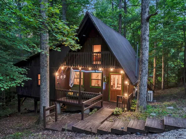 269 Whitts Acres Ln, Wellington, KY 40387