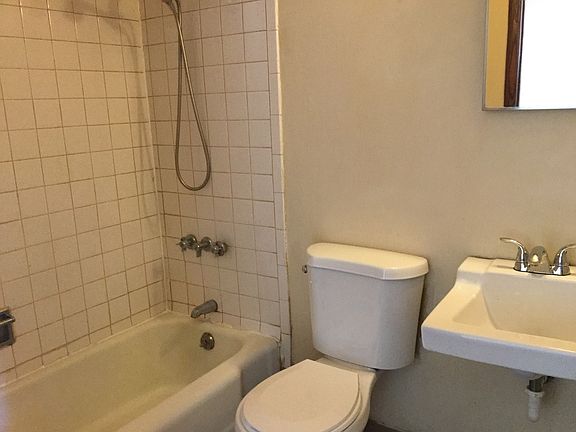 2nd image of 6226 W Lawn Ave APT 2