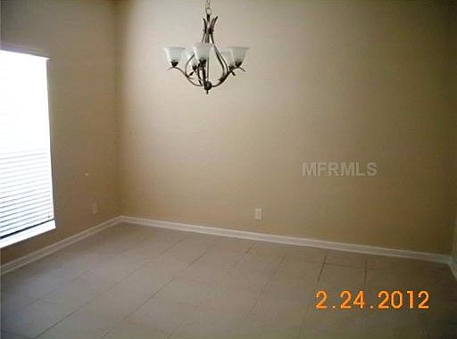 3rd image of 205 Foxglove Way