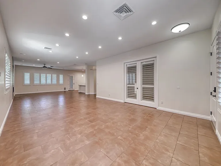 2122 Mooreview St #1 — Photo 4
