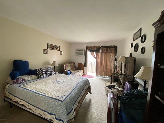 4th image of 3510 Paragon Ct Unit 16