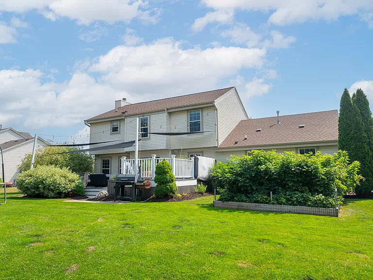 1319 Redwing Dr — Photo 33