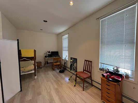 Rented by Sterling Realty Solution Inc | media 10