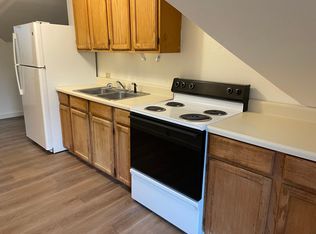 104 Main St #4, Winterport, ME 04496