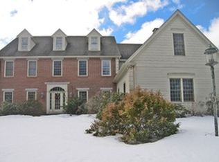 84 King Rd, Bedford, NH 03110