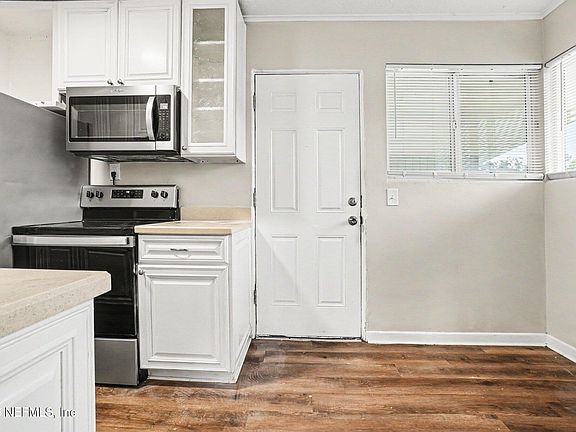 5th image of 6240 ELISE Drive