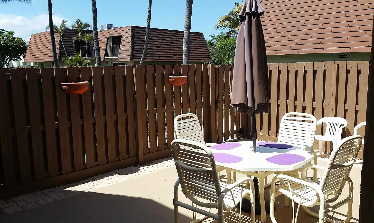 2 bed, 2.0 bath, 1328 sqft, $2,000 — Photo 2