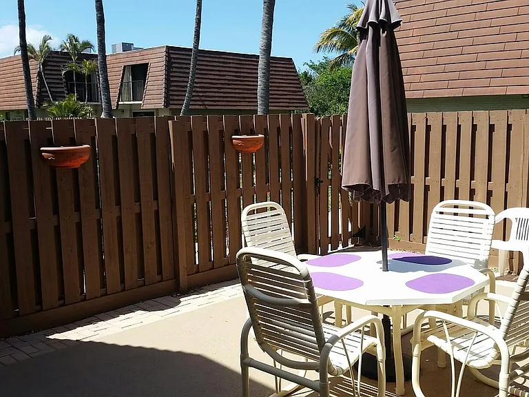 9403 S Ocean Dr #3D — Photo 2