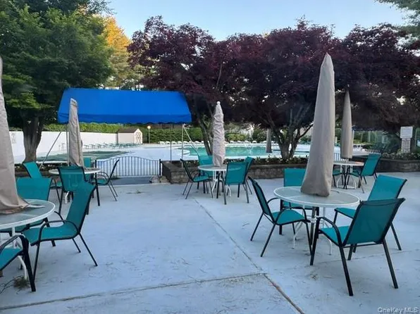 91 Richmond Blvd Unit 3B, Ronkonkoma, NY 11779