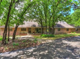 6409 Ridgecrest Dr, Edmond, OK 73034