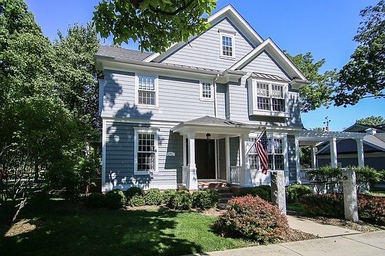 1st image of 430 W Hickory St