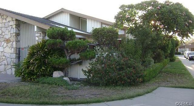 2nd image of 1672 S Camrose Way
